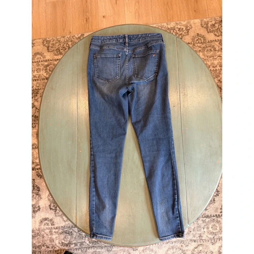 William Rast The Perfect Skinny Jeans Blue Denim Medium Wash Junior 28 JWRB069D